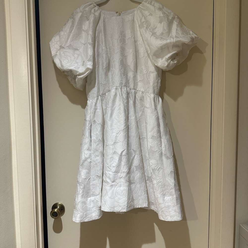 Lilly Pulitzer Elegant White Dress
